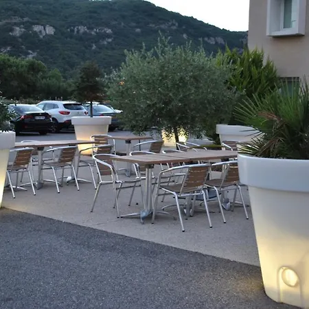 Ibis Budget Loriol Hotel 2*